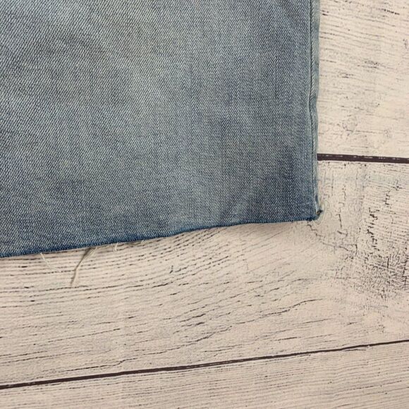 Old Navy Jean Skirt sz 16 Denim 17.5" Length Light Wash Raw Hem Women's New NWT - Picture 4 of 8